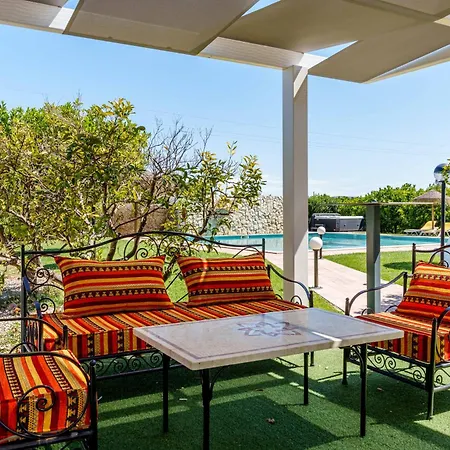 Quinta Dos Is Farm stay Algoz